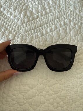 Diff Eyewear Black Oversized Square Sunglasses